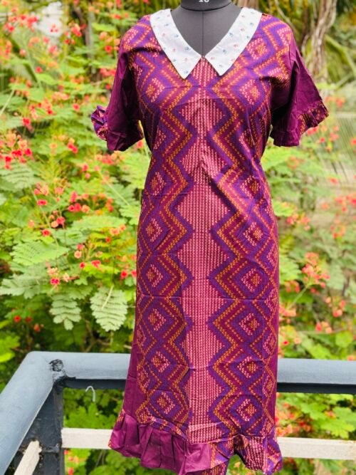 Peterpan collar feedinggown