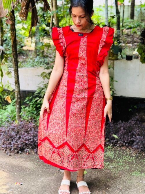 Non feeding rufflesleeve frock