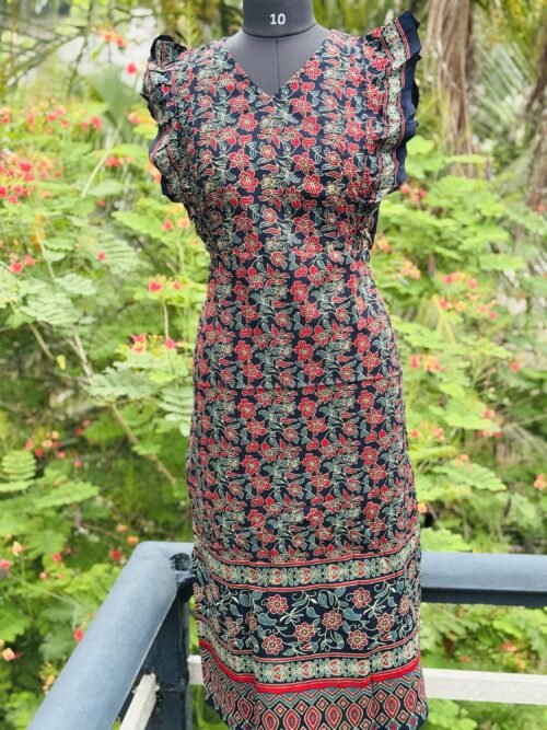 Rufflesleeve feedingfrock