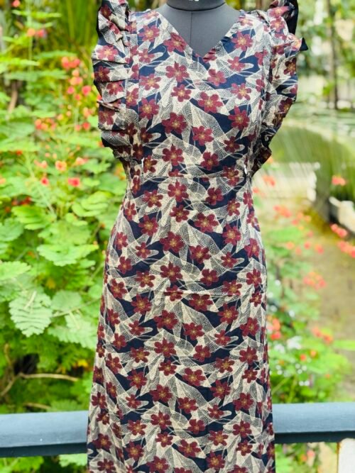 Rufflesleeve feedingfrock