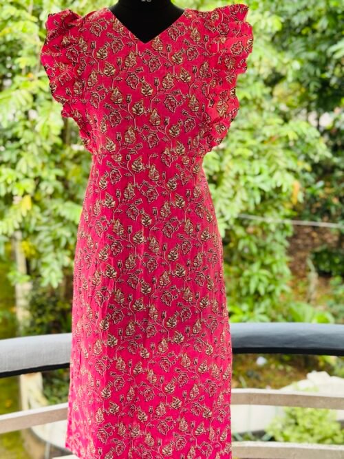 Non feeding rufflesleeve frock