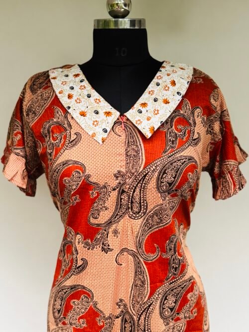 Peterpan collar feedingfrock