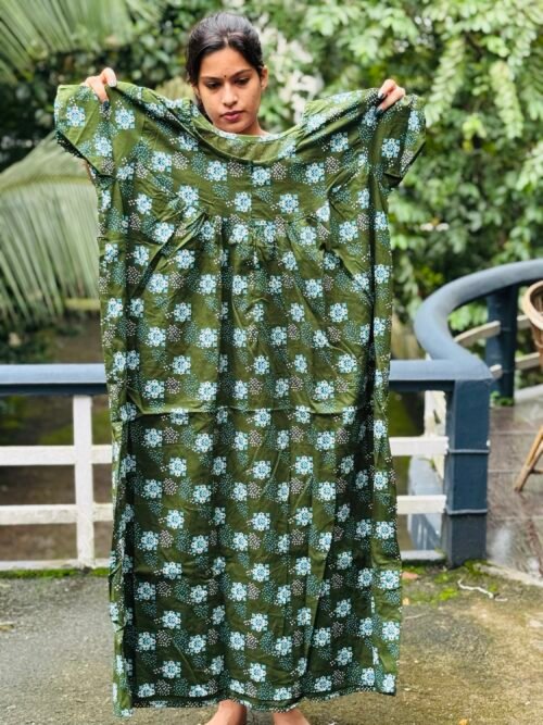Nightfrock with sleeves