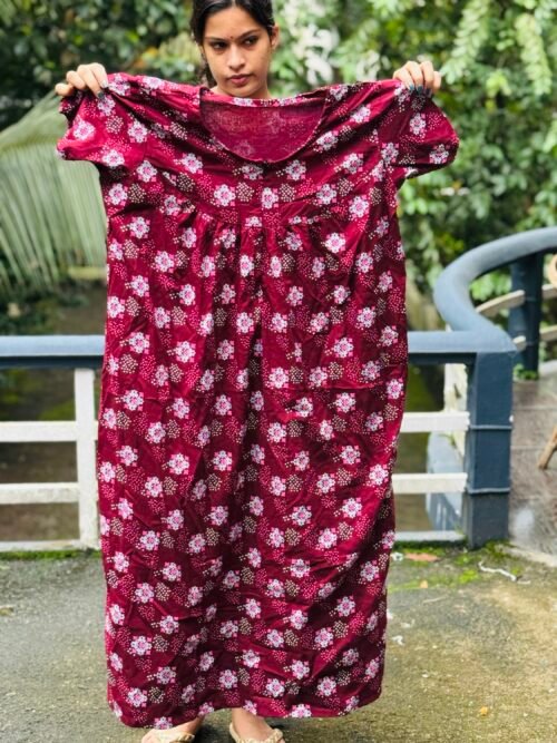 Nightfrock with sleeves