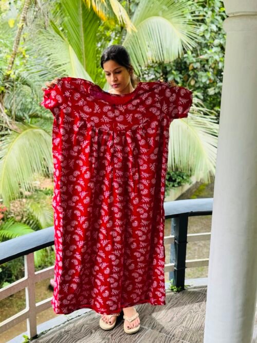 Nightfrock with sleeves
