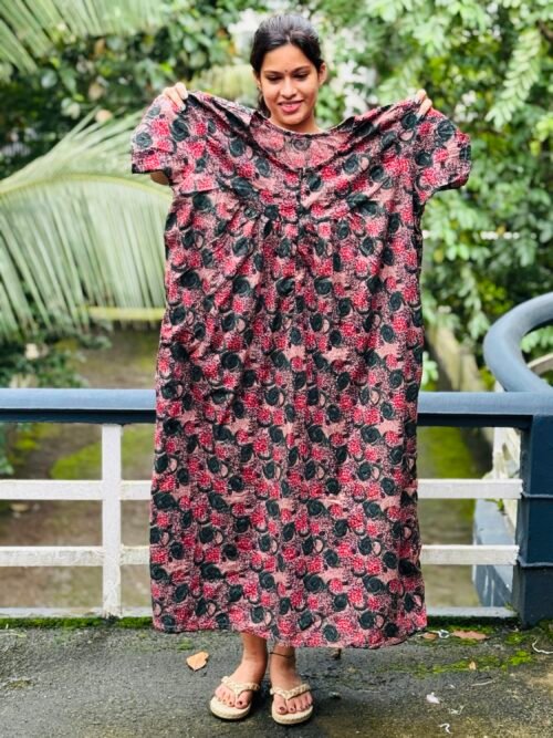 Nightfrock with sleeves