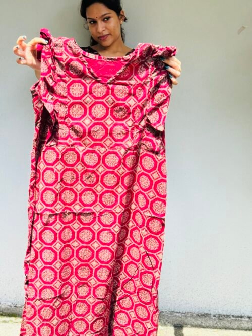 Rufflesleeve feedingfrock