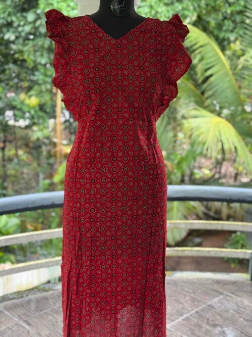 Rufflesleeve feedingfrock