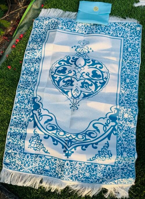 Travel friendly prayermat
