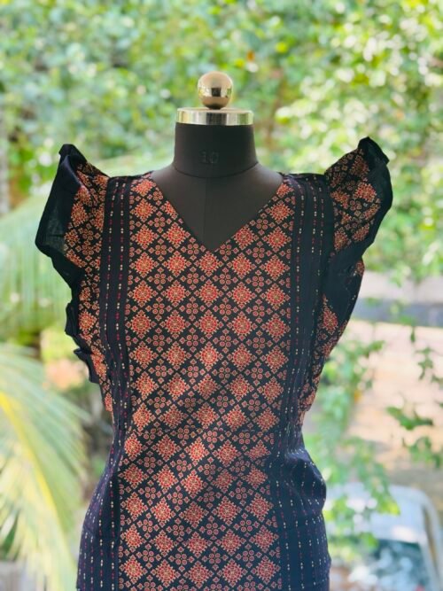 Rufflesleeve feedingfrock