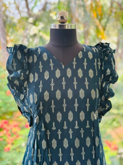Rufflesleeve feedingfrock