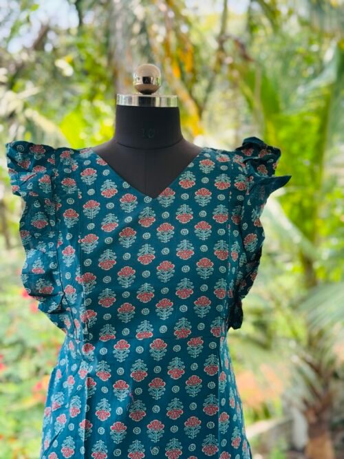 Rufflesleeve feedingfrock