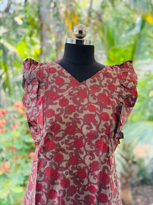 Rufflesleeve feedingfrock