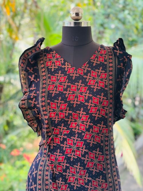 Rufflesleeve feedingfrock