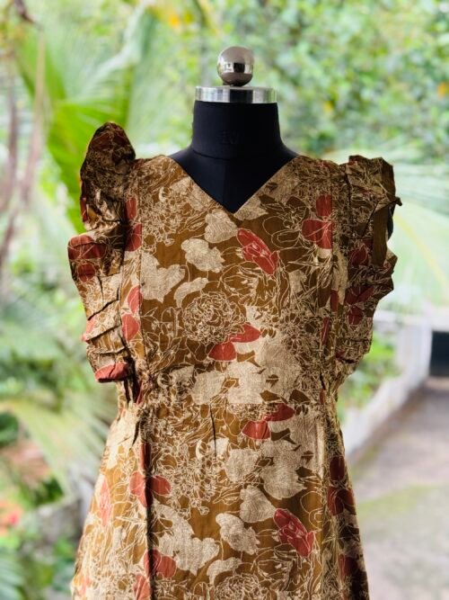 Rufflesleeve feedingfrock