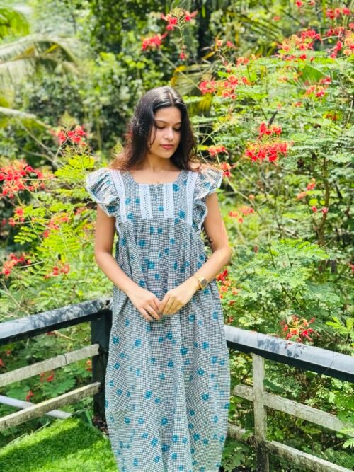 Rufflesleevefrock