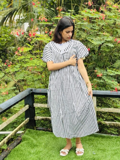 Peterpan collar frock